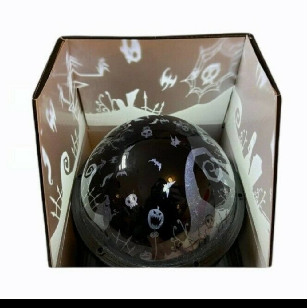 Disney The Nightmare Before Christmas Halloween LED Shadow Light Projector